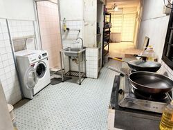 Blk 84 Commonwealth Heights (Queenstown), HDB 3 Rooms #558834271